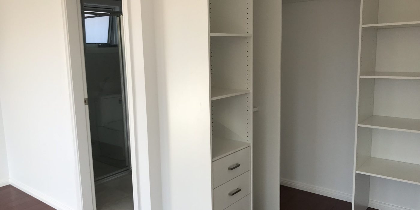 walk-in closet